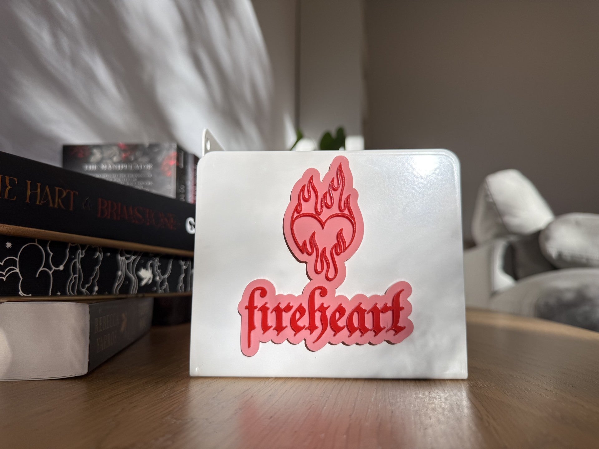 THRONE OF GLASS "FIREHEART" INSPIRED BOOKSHELF